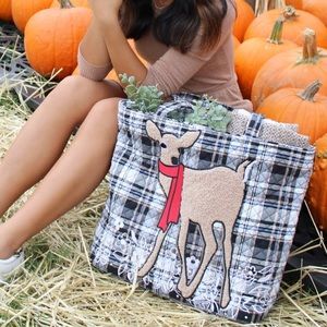 NEW Vera Bradley Christmas Tote Bag